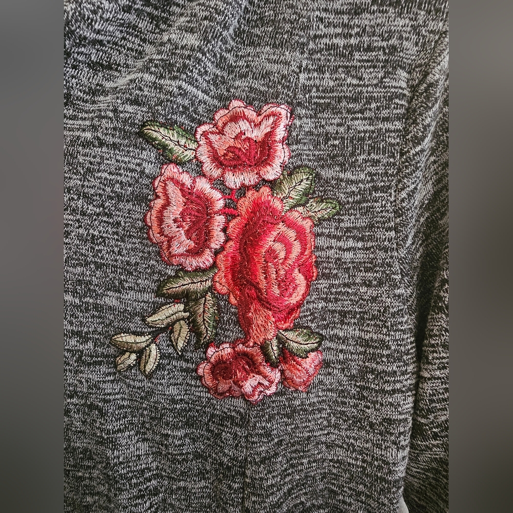 Women's Gray Open-Front Sweater - Picture 5 of 6